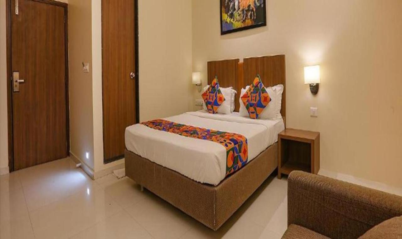 Fabhotel Royal International - Nr Mumbai International Airport Εξωτερικό φωτογραφία
