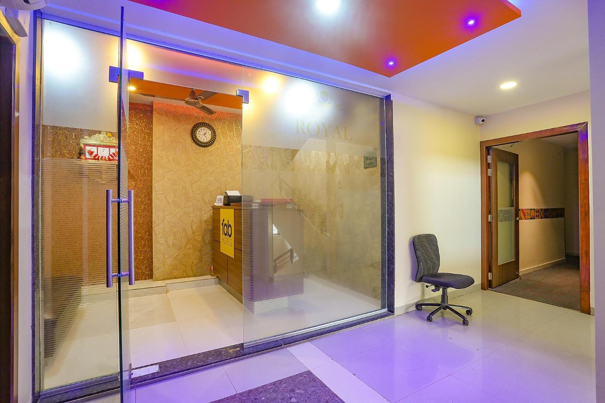 Fabhotel Royal International - Nr Mumbai International Airport Εξωτερικό φωτογραφία